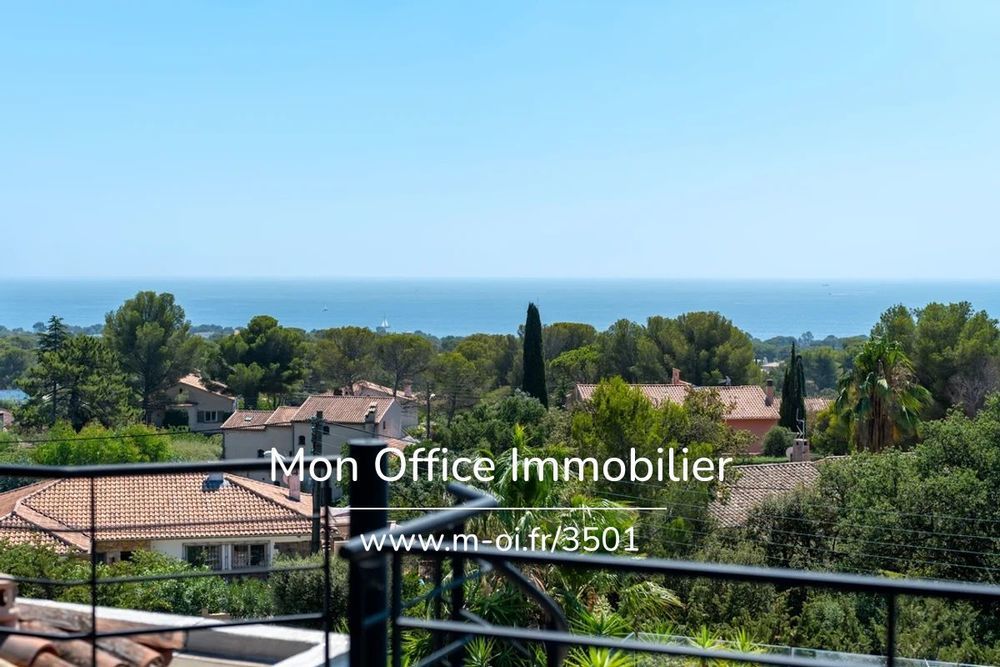 � vendre  Villa Saint-Rapha�l (83700)