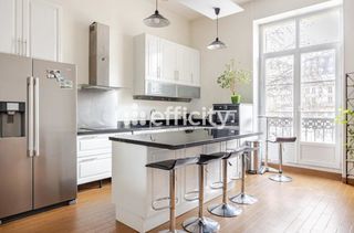  Appartement � vendre 9 pi�ces 202 m�