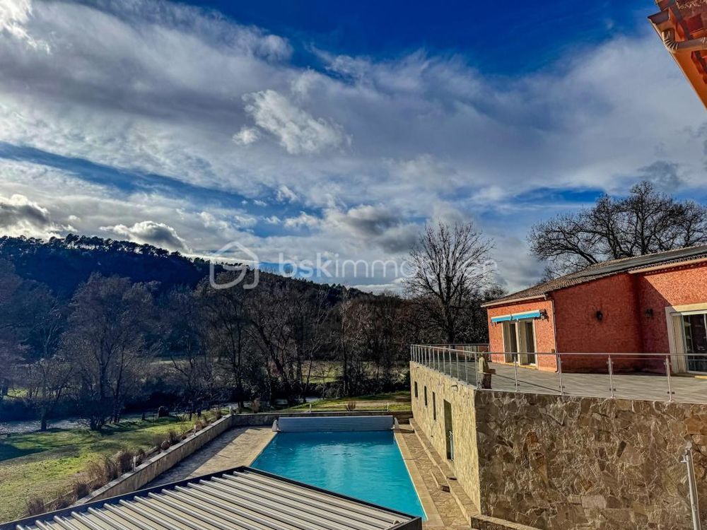 � vendre  Propri�t�/ch�teau Ch�teauvert (83670)