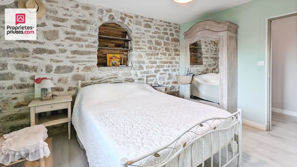 � vendre  Maison Figani�res (83830)