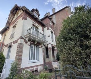  Propri�t�/ch�teau � vendre 8 pi�ces 176 m�