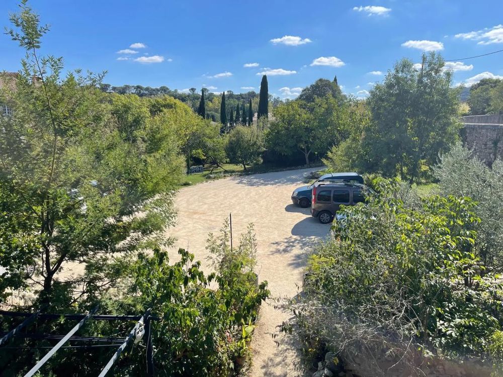 � vendre  Propri�t�/ch�teau Montolieu (11170)