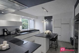  Maison � vendre 9 pi�ces 229 m�