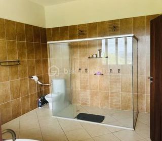  Villa � vendre 7 pi�ces 460 m�