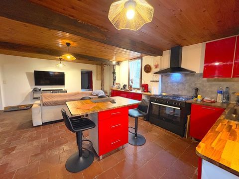   Maison � louer meubl�e 4 pi�ces LE HOUGA (32) Maison - 4 pi�ce(s) - 101 m�