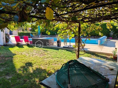   Villa 4 faces*** Parc arbor� et piscine*** Situation g�ographique*** Coup de c�ur*** Villa - 6 pi�ce(s) - 169 m�