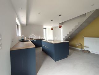  Maison � vendre 10 pi�ces 315 m�