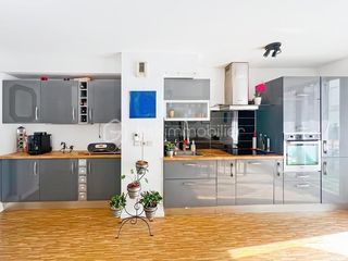  Appartement � vendre 4 pi�ces 79 m�