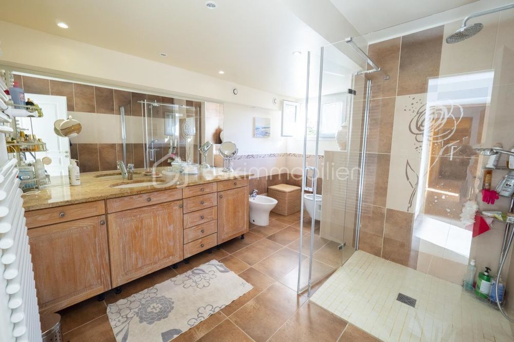 � vendre  Villa Toulon (83200)