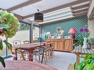  Maison � vendre 5 pi�ces 165 m�