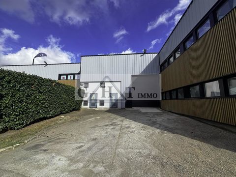 Entrep&ocirc;t Bureaux A louer Villeneuve la garenne 15400 92390 Villeneuve la garenne