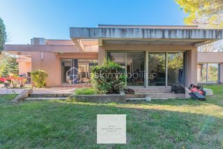  Maison � vendre 9 pi�ces 259 m�