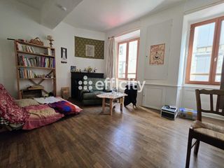  Immeuble � vendre 8 pi�ces 140 m�