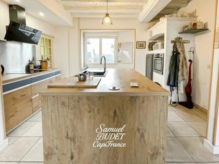  Maison � vendre 7 pi�ces 230 m�