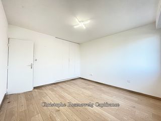  Maison � vendre 10 pi�ces 249 m�