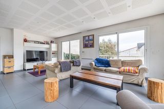  Maison � vendre 10 pi�ces 271 m�