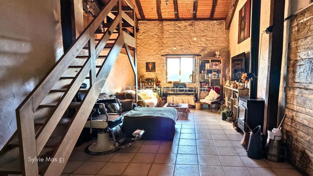 � vendre  Maison Montcuq (46800)