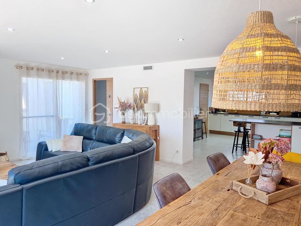 � vendre  Villa Millas (66170)