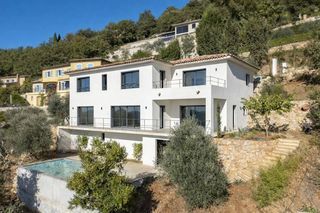  Villa � vendre 7 pi�ces 280 m�