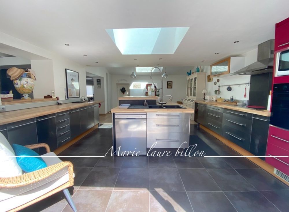 � vendre  Maison Saint-Gilles-Croix-de-Vie (85800)