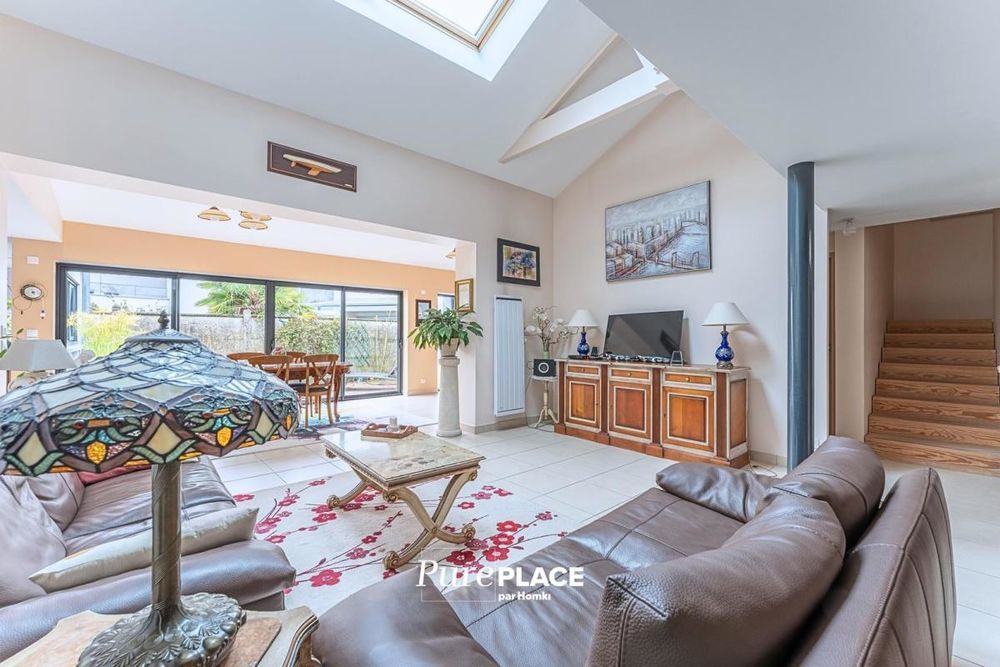 � vendre  Maison Bordeaux (33200)