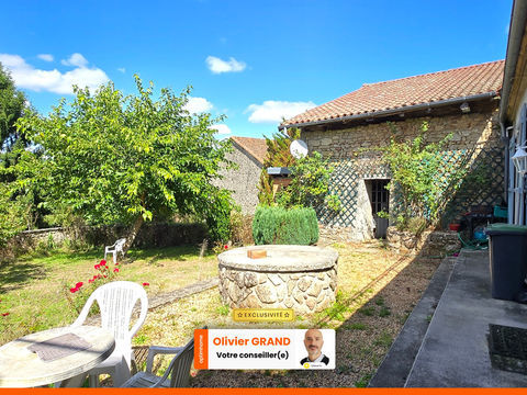   Maison Familiale de 9 chambres avec Grange et Jardin - Centre-Bourg - Calme et Tranquilit� Maison - 11 pi�ce(s) - 218 m�