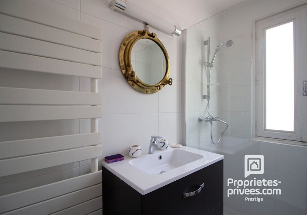 � vendre  Propri�t�/ch�teau Combrit (29120)