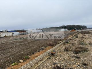  Terrain � louer 10000 m�