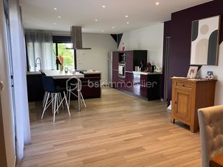  Villa � vendre 7 pi�ces 185 m�