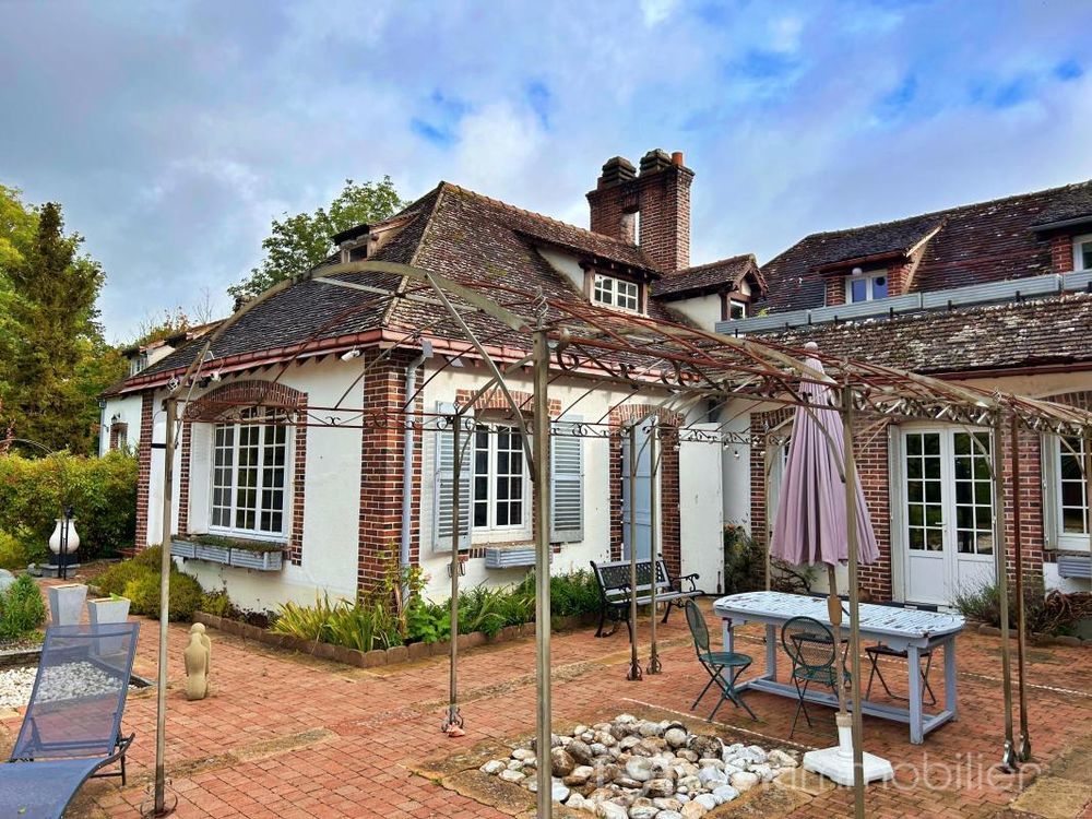 � vendre  Propri�t�/ch�teau Sainte-Gemme-Moronval (28500)