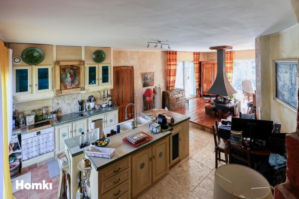 � vendre  Maison N�oules (83136)