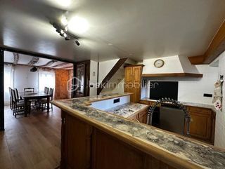  Maison � vendre 10 pi�ces 195 m�