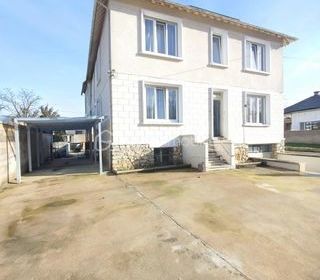  Maison � vendre 9 pi�ces 180 m�