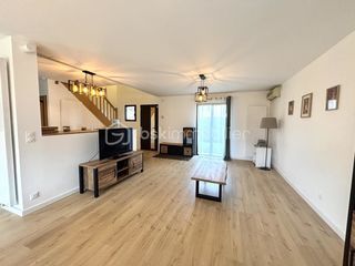  Maison � vendre 8 pi�ces 159 m�