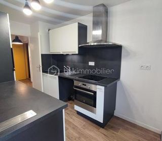  Appartement � vendre 4 pi�ces 77 m�