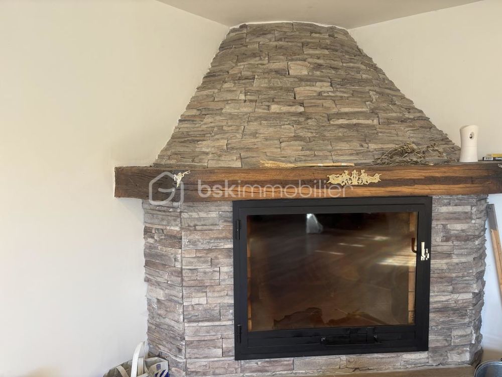 � vendre  Maison Banon (04150)