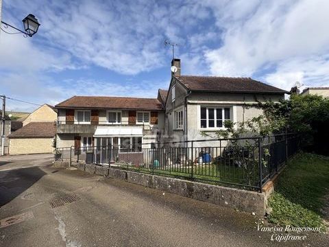  Maison de village � vendre 6 pi�ces 3 chambres avec d�pendance COURGIS (89) Maison - 6 pi�ce(s) - 106 m�