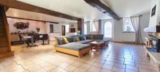  Maison � vendre 8 pi�ces 300 m�