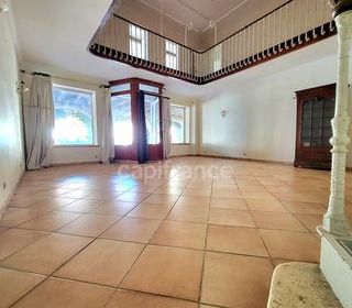  Immeuble � vendre 350 m�