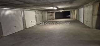  Parking / Garage � vendre 24 m�