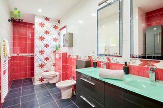  Maison � vendre 5 pi�ces 204 m�