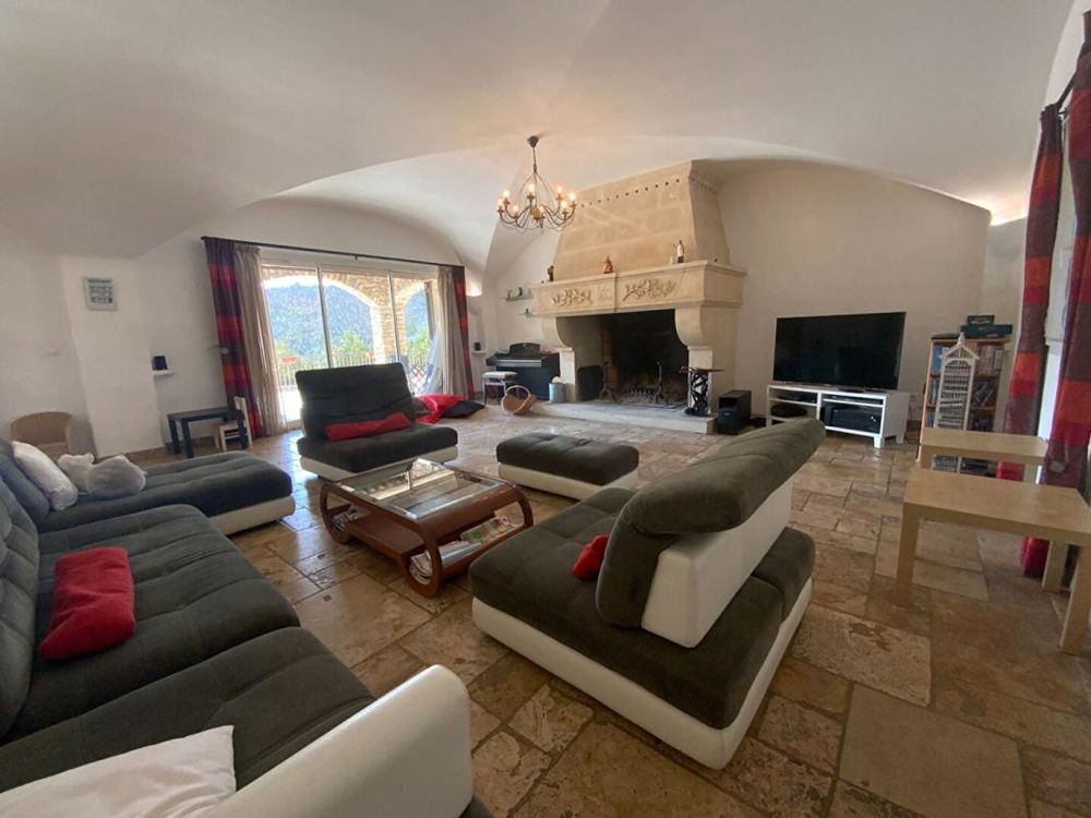 � vendre  Propri�t�/ch�teau Banon (04150)