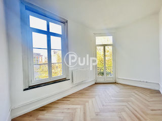  Immeuble � vendre 14 pi�ces 253 m�