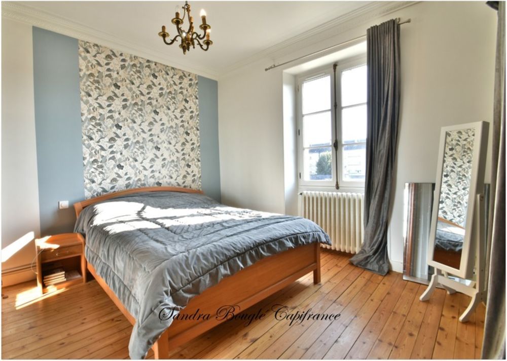 � vendre  Maison Laval (53000)