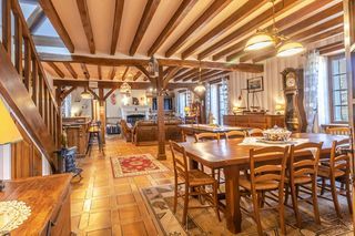  Maison � vendre 6 pi�ces 210 m�