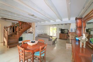  Maison � vendre 7 pi�ces 230 m�