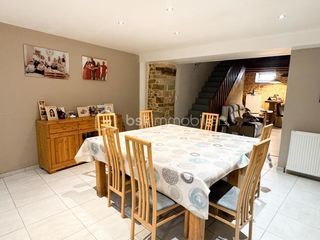  Maison � vendre 8 pi�ces 324 m�