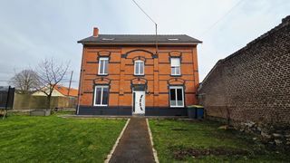  Propri�t�/ch�teau � vendre 9 pi�ces 201 m�