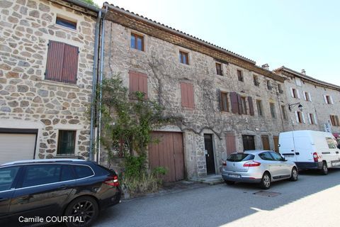   Maison � vendre 5 pi�ces CHALENCON (07) Maison - 5 pi�ce(s) - 100 m�