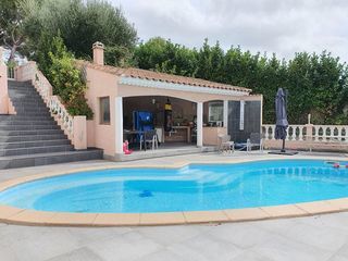  Propri�t�/ch�teau � vendre 6 pi�ces 252 m�